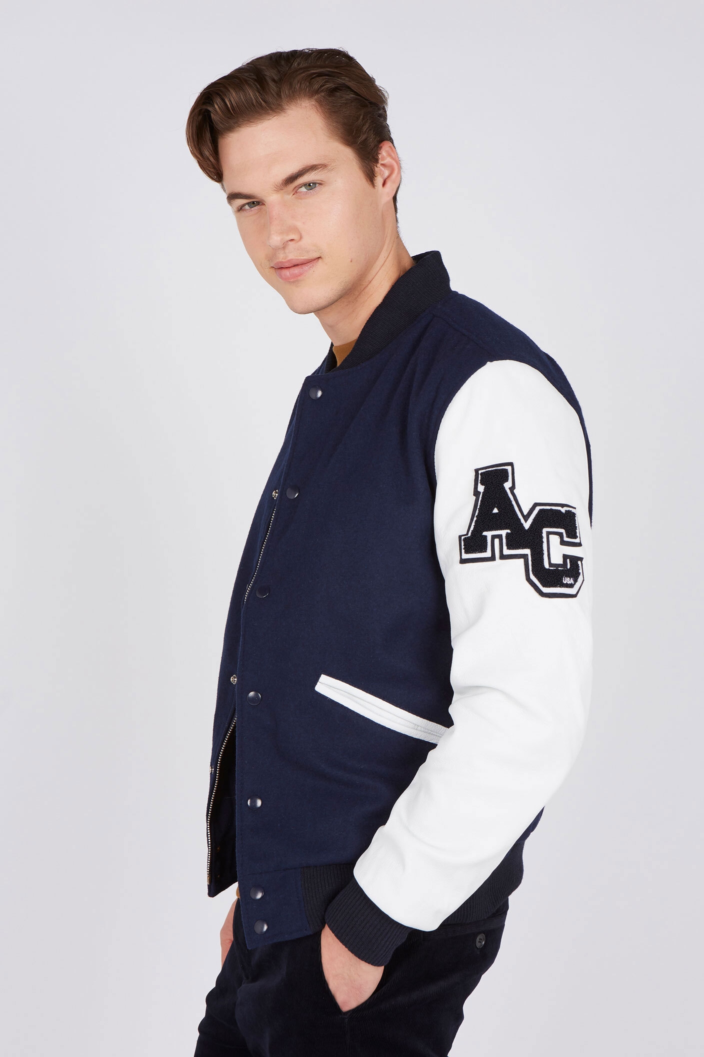 ac0070-navy-football-cote1