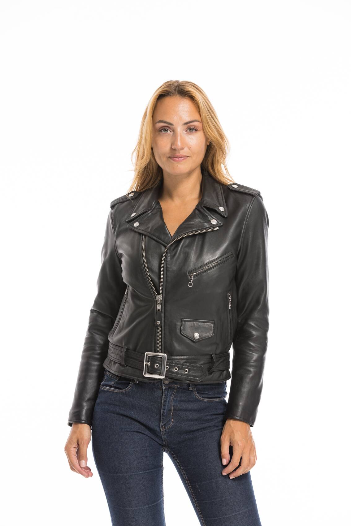 CG-23-FEMME-LCW8600-NOIR-23429