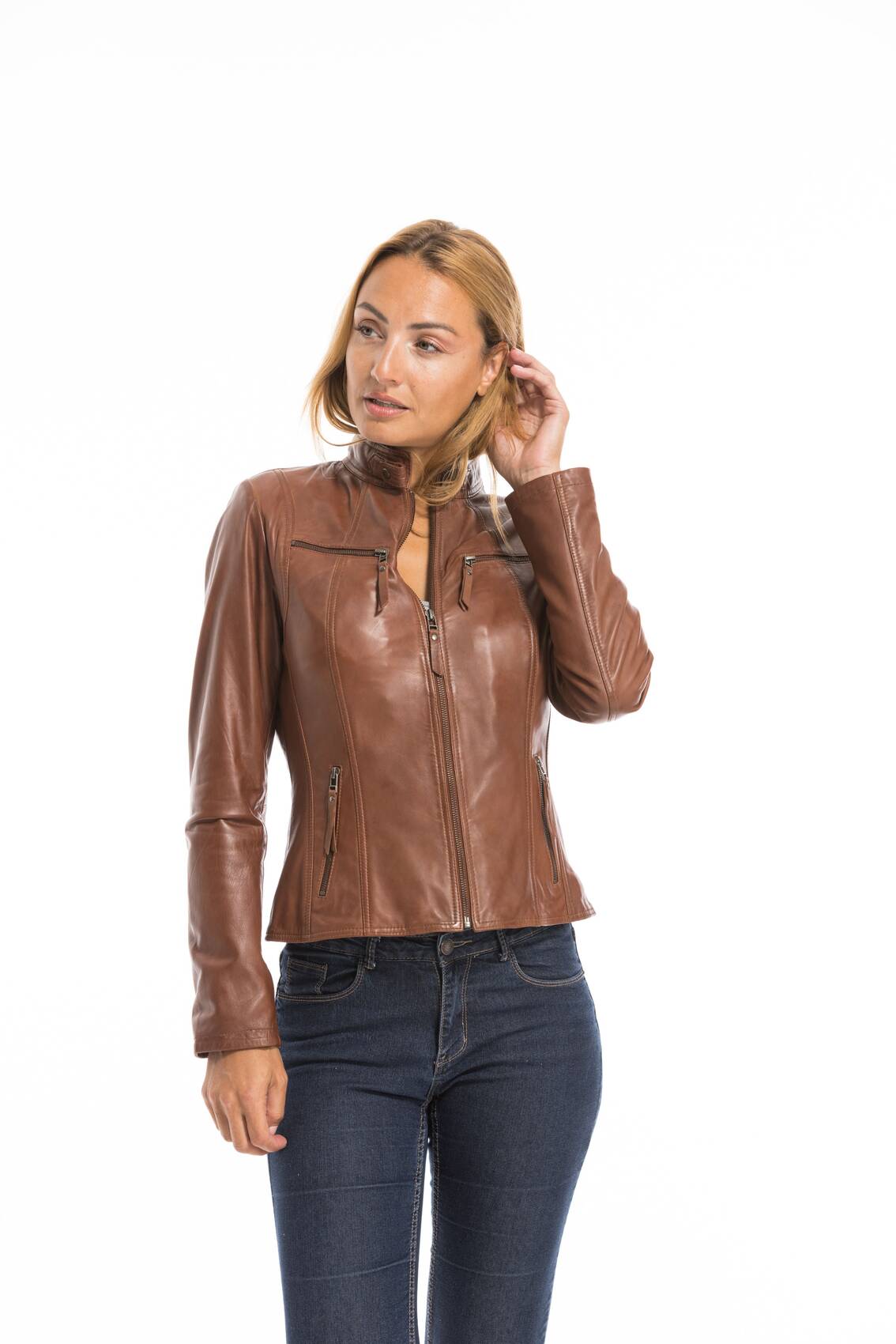 CG-23-FEMME-P1401-DARK-COGNAC-22774