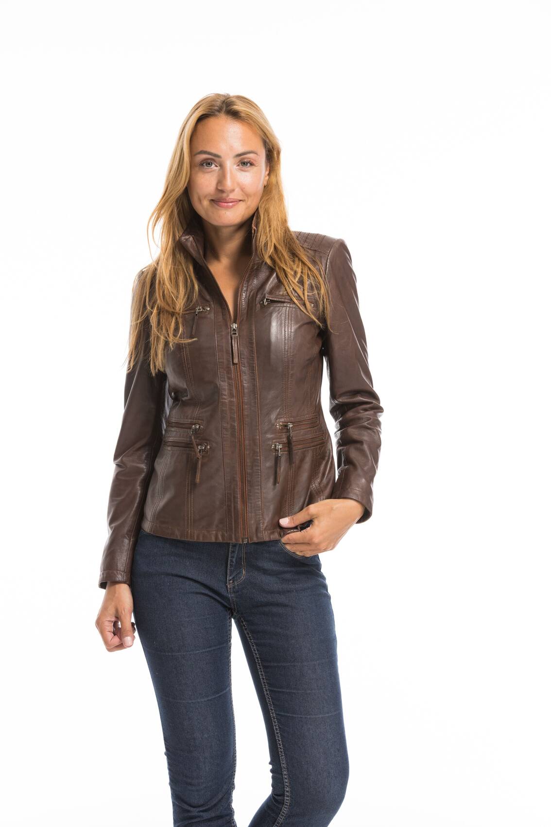 CG-23-FEMME-TEIDA-DARK-COGNAC-22694