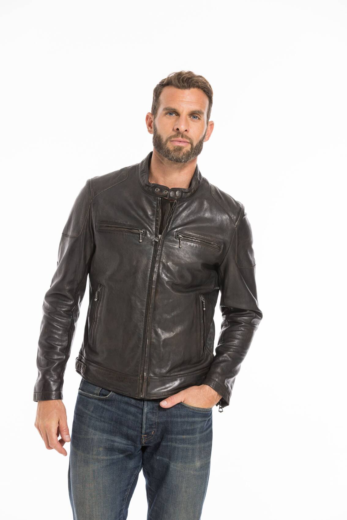 CG-23-HOMME-102431-NOIR-25809