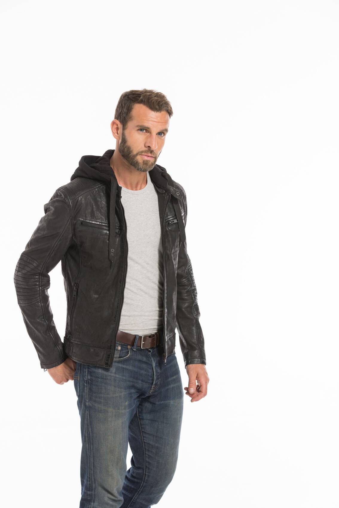 CG-23-HOMME-14544-NOIR-25479